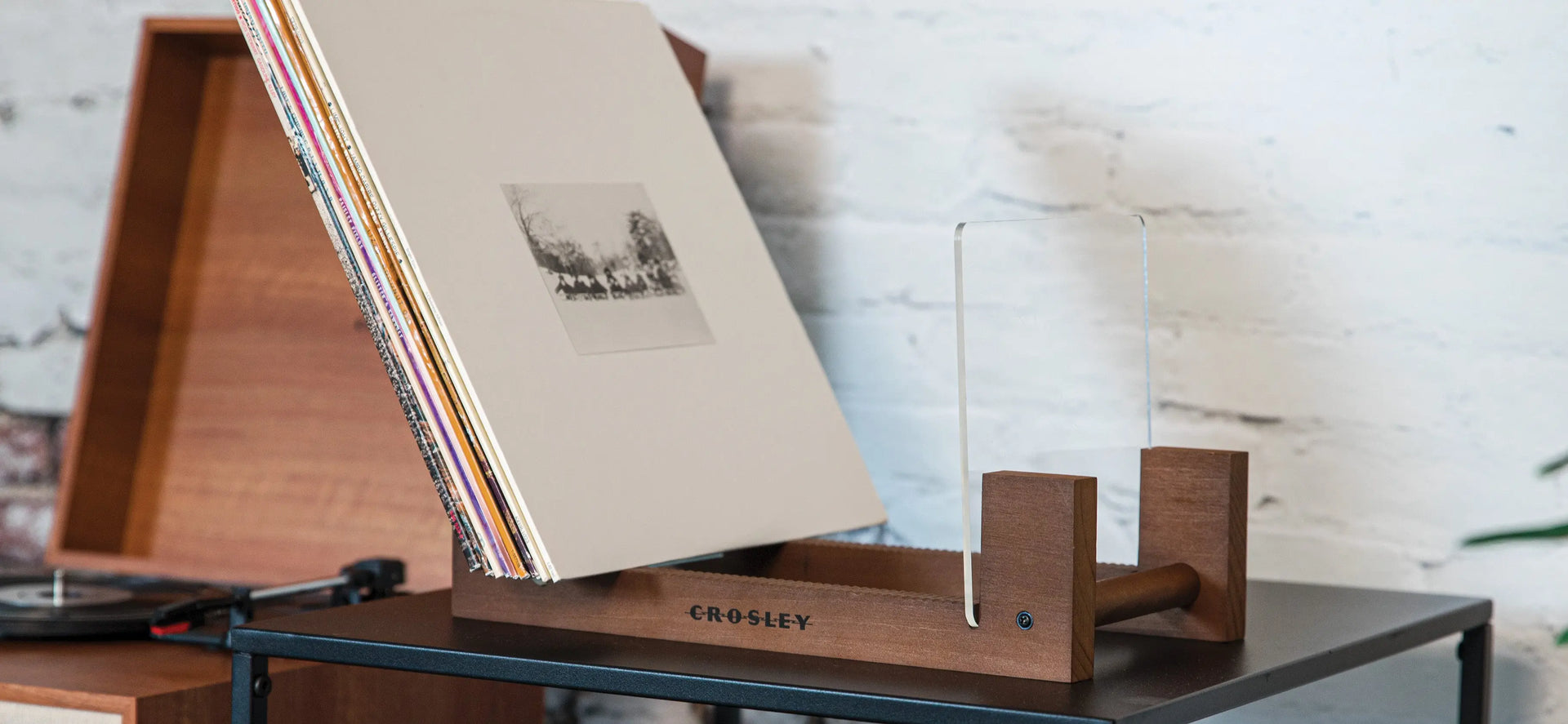 Record Storage Display Stand Crosley Radio Europe