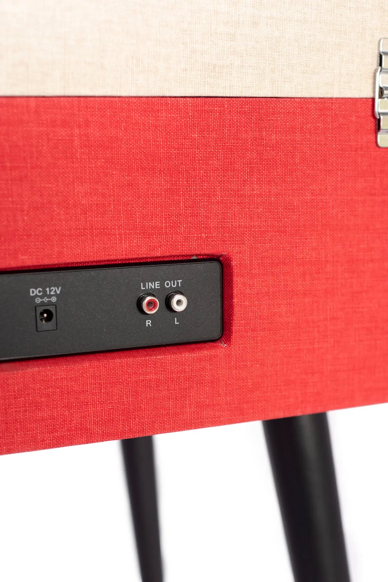 Bermuda Bluetooth record player - CR6233A-RE | Vintage red Crosley Radio Europe