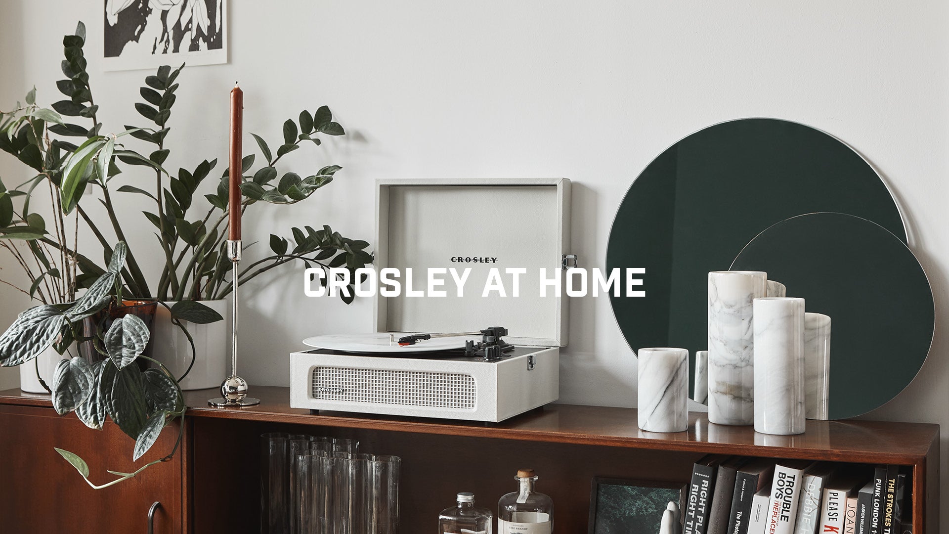 Crosley at Home | Michèle Margot Crosley Radio Europe