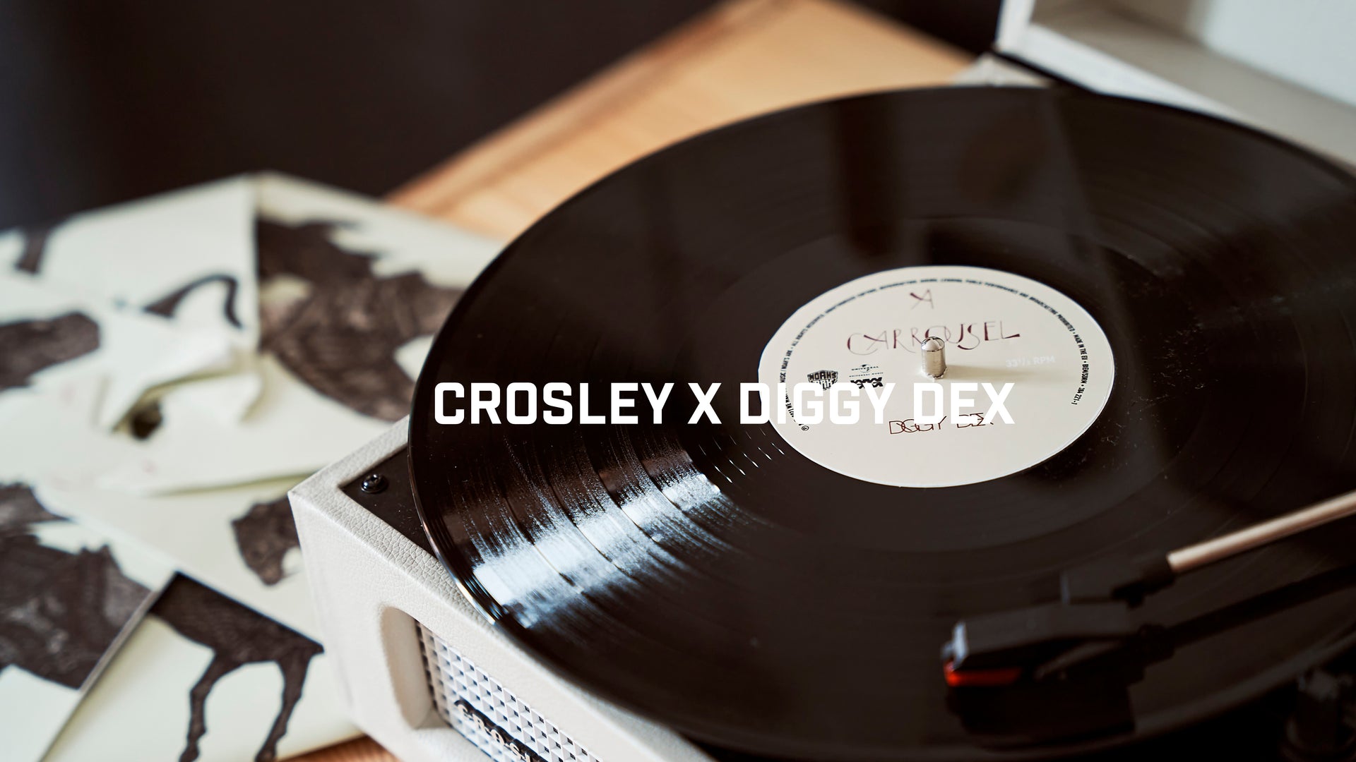 Diggy Dex x Crosley : "Dit is voor mij echt wel een vinkje op mijn bucketlist" Crosley Radio Europe