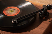 C65 RECORD PLAYER WITH SPEAKERS Crosley Radio Europe