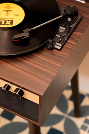 Crosley Radio Europe | Jasper Record Player - Walnut