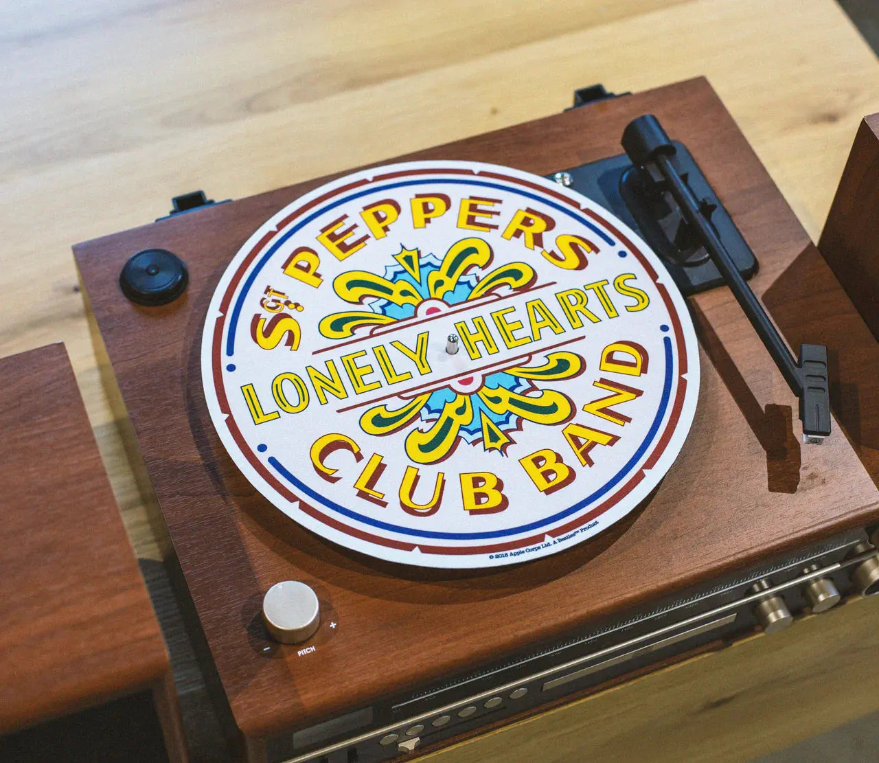 The Beatles Slip Mat - SGT Pepper Crosley Radio Europe