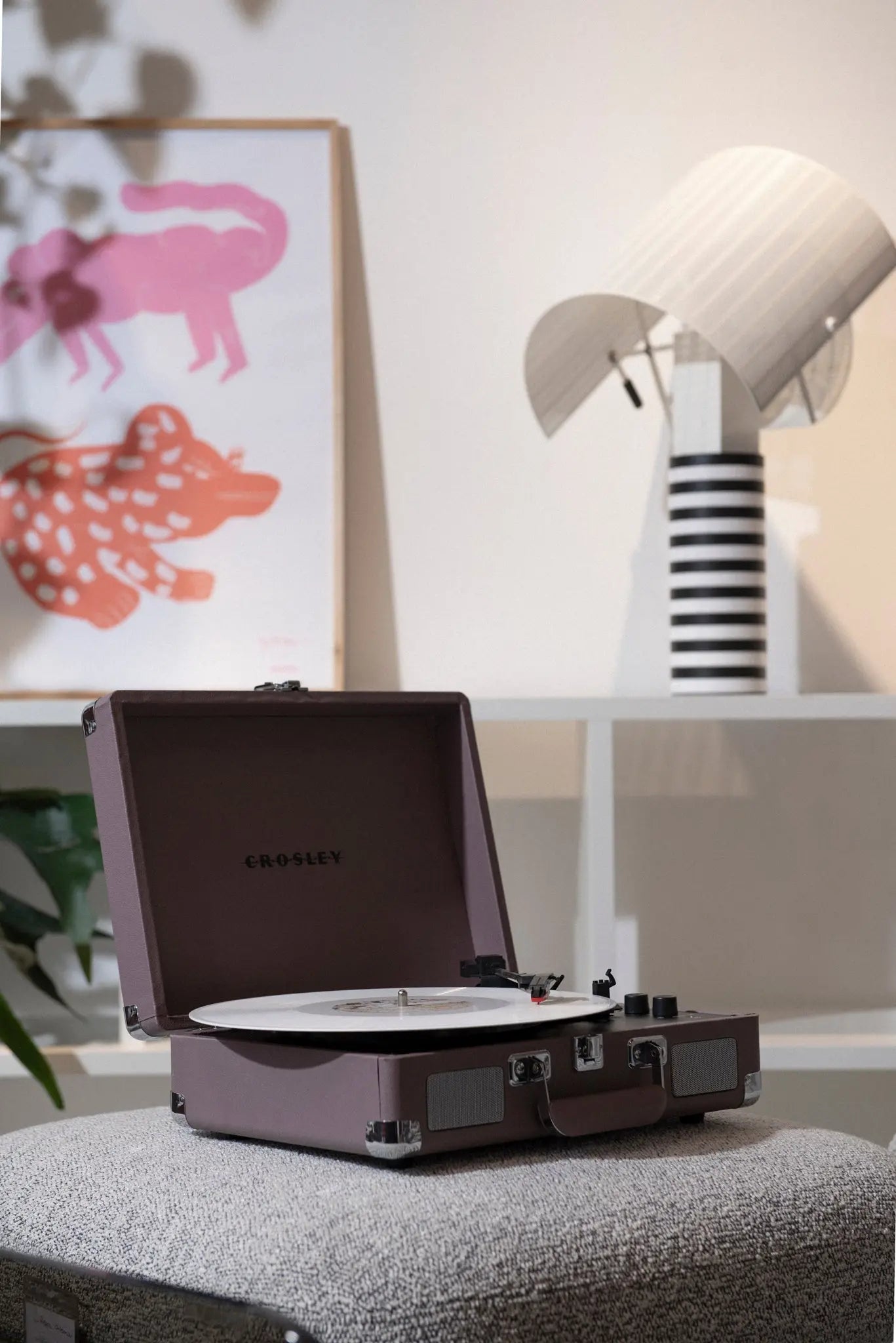 Cruiser Plus 2 way Bluetooth record player - CR8005F-PS | Purple Ash
