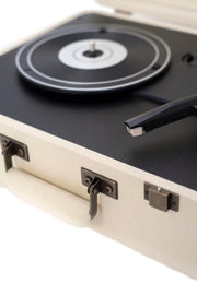 Portfolio Bluetooth record player - CR6252A-CR | Cream Crosley Radio Europe